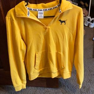 💗VS Quarter Zip💗